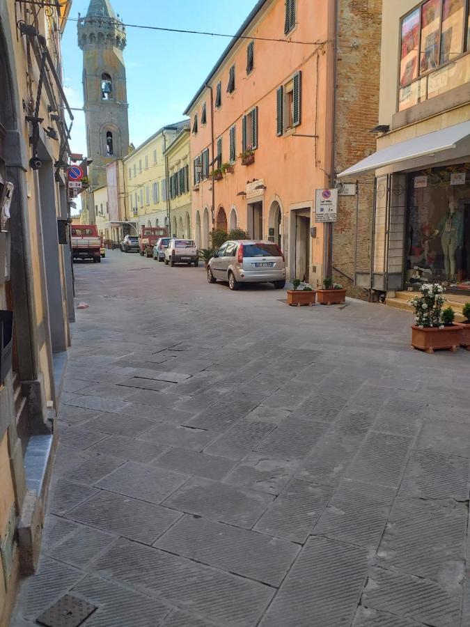 Appartamento “Il Borgo” 페치올리 외부 사진