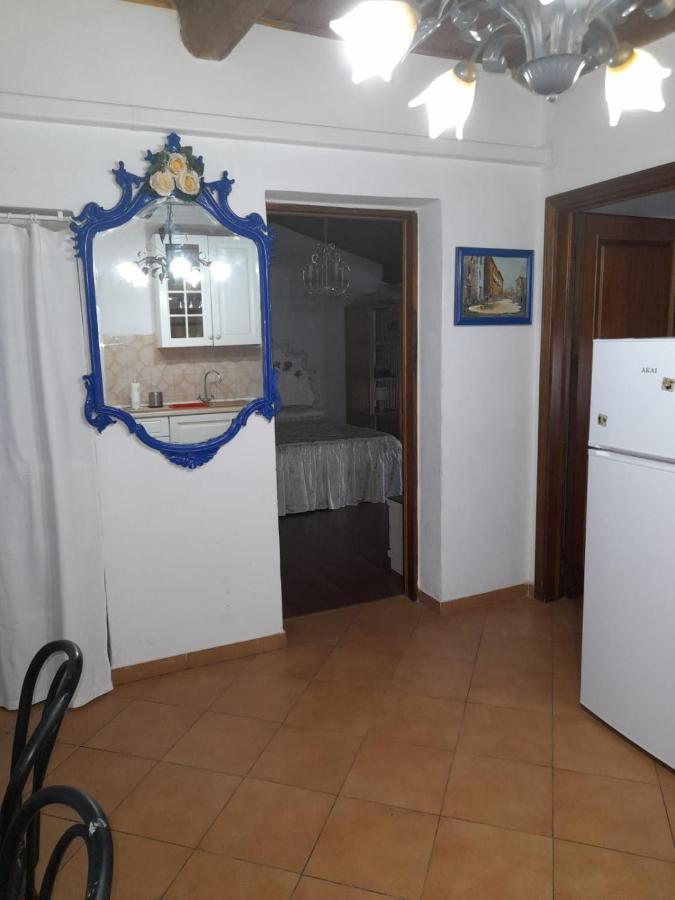 Appartamento “Il Borgo” 페치올리 외부 사진